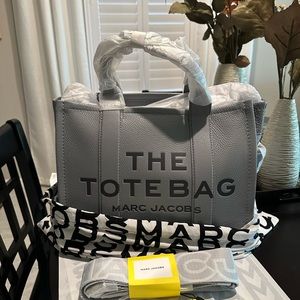 BRAND NEW MARC JACOBS TOTE BAG MEDIUM - GRAY